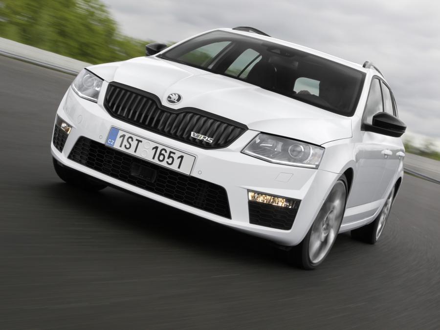  Skoda Octavia RS Combi 2013 года  (фото 16 из 20)